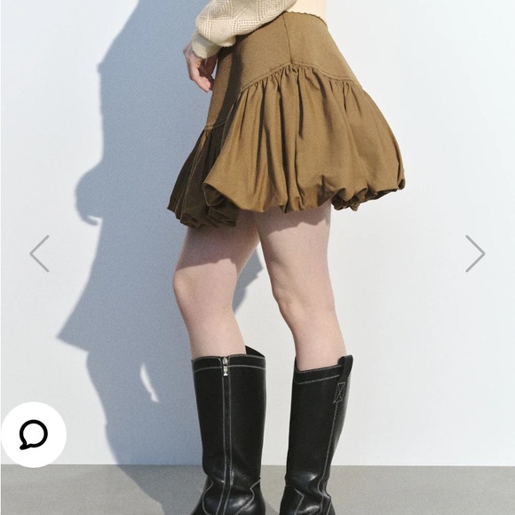 URBAN REVIVO ELASTIC WAIST MINI A-LINE SKIRT - Picture 2 of 7